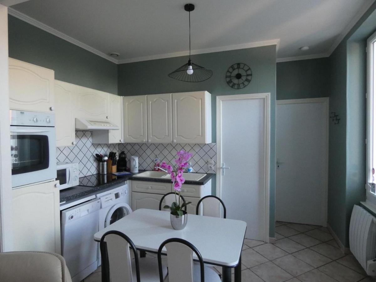 De L Epinette Apartment *